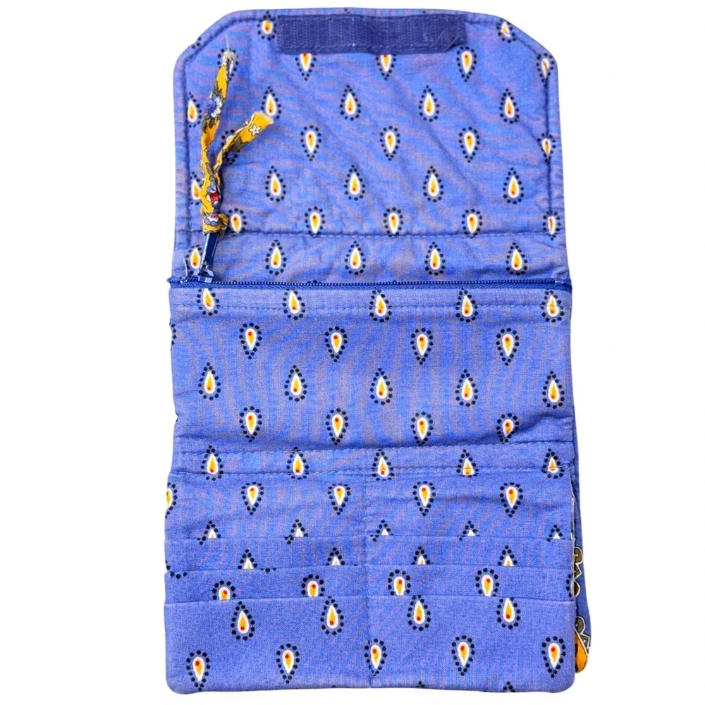 Vera Bradley Blue Quilted Paisley Floral Wallet Organizer‎
